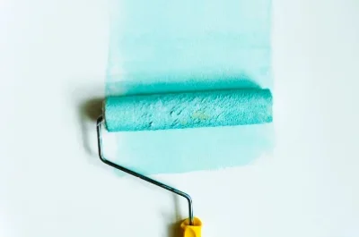 Peinture intérieure à Arrodets-ez-Angles — murs, plafonds et boiseries